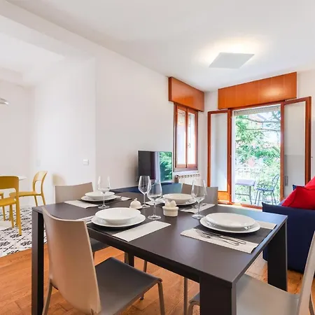 Апартаменти Guesthost - Venice Lido Wonderful With Terrace