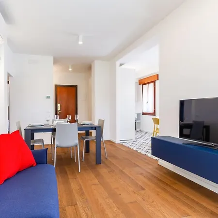 Guesthost - Venice Lido Wonderful With Terrace Апартаменти